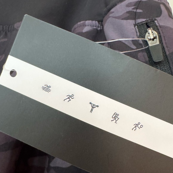 BIKEWA Cycling/Biking Padded Shorts, XL - Picture 14 of 14